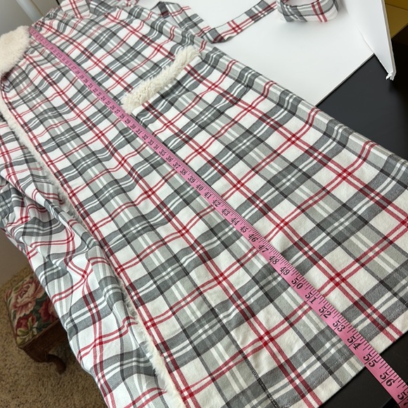 Pottery Barn Holland Plaid Robe Size Large/Extra Large Sherpa Trim - Picture 12 of 13
